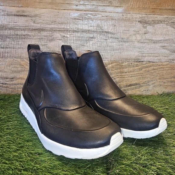 New Wmns Air Max Thea Mid | 10.0 - Picture 2 of 7